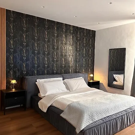 Residenza Ricci & 포자