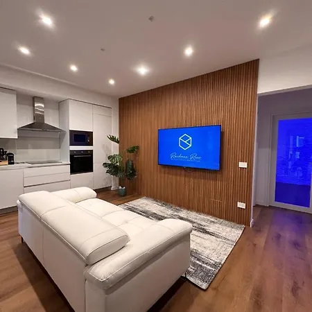 Residenza Ricci & 아파트 *