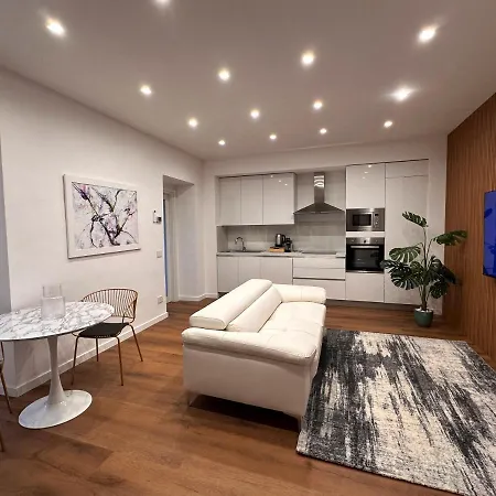Residenza Ricci & *
